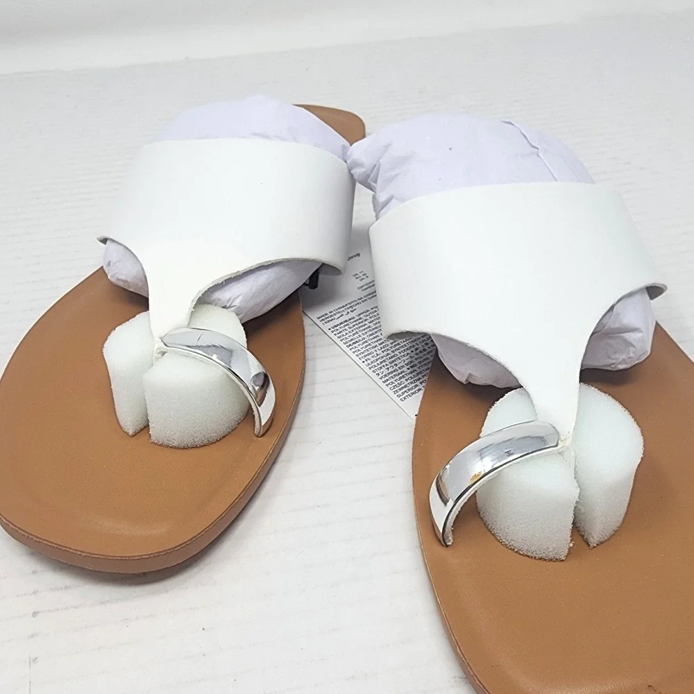 Toe Ring Sandals Women's US 11 White Open Toe Flats Camilla‎ Wide The Drop